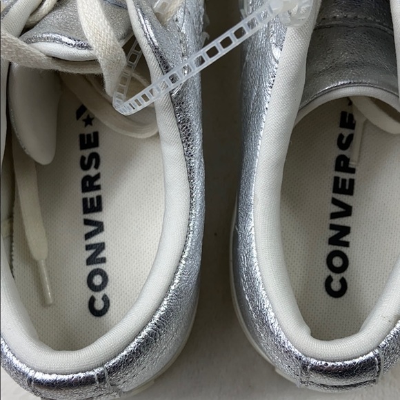 [ CONVERSE ] Silver Leather Shoes Women's Size 8 - Picture 6 of 7